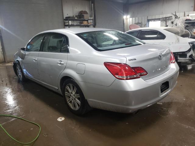 4T1BK36B57U190339 - 2007 TOYOTA AVALON XL SILVER photo 2