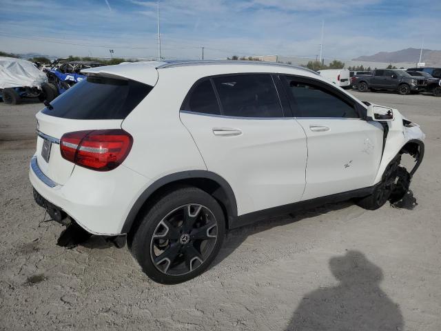 WDCTG4EB9KU011305 - 2019 MERCEDES-BENZ GLA 250 WHITE photo 3