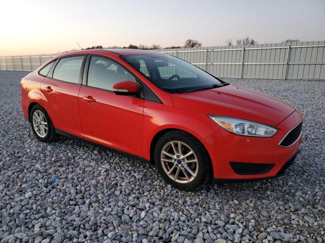 1FADP3F25FL329183 - 2015 FORD FOCUS SE RED photo 4