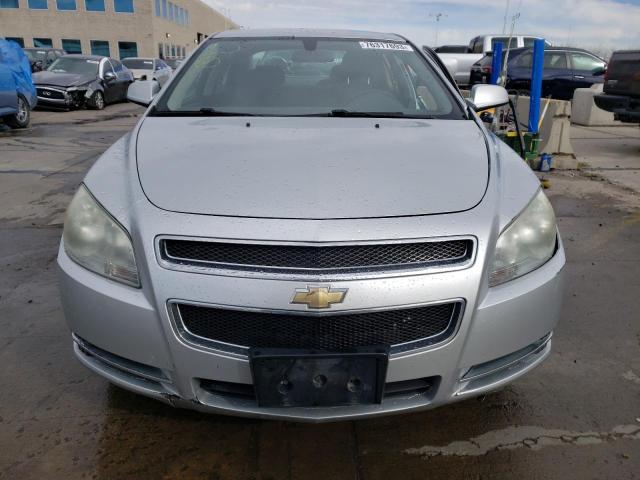 1G1ZC5E06AF177924 - 2010 CHEVROLET MALIBU 1LT Gümüş foto 5