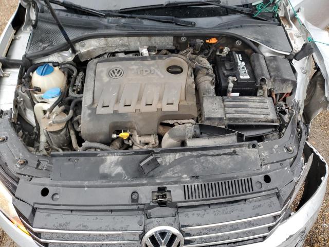 1VWBN7A32EC101152 - 2014 VOLKSWAGEN PASSAT SE SILVER photo 11