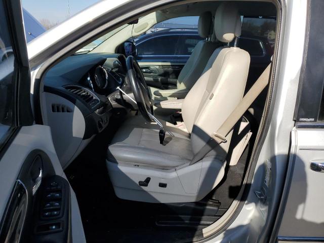 2A4RR8DGXBR604144 - 2011 CHRYSLER TOWN & COU TOURING L SILVER photo 7