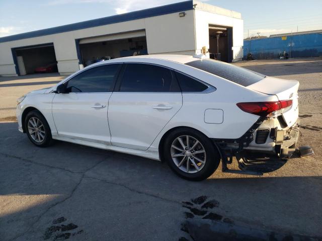 5NPE24AF1JH609161 - 2018 HYUNDAI SONATA SE WHITE photo 2