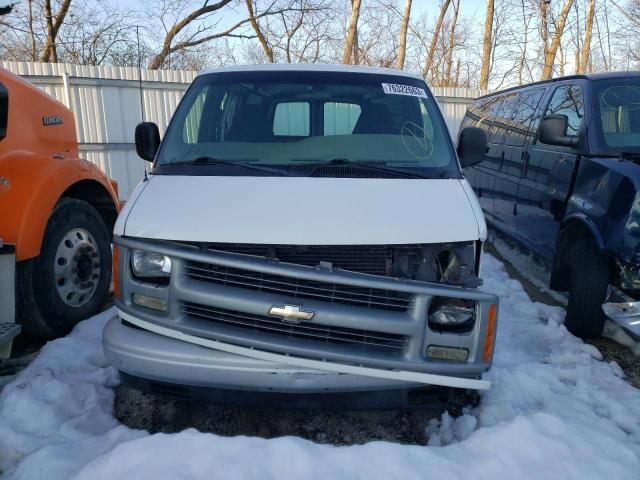 1GCFG15W711189525 - 2001 CHEVROLET EXPRESS G1 WHITE photo 5