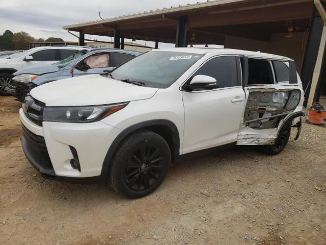 2019 TOYOTA HIGHLANDER SE, 