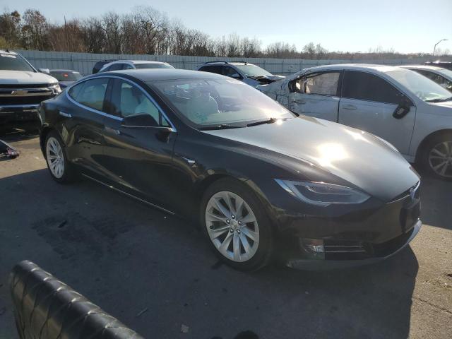 5YJSA1E20HF233198 - 2017 TESLA MODEL S შავი ფოტო 4