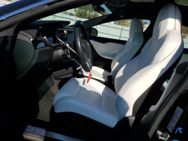 5YJSA1E20HF233198 - 2017 TESLA MODEL S შავი ფოტო 7