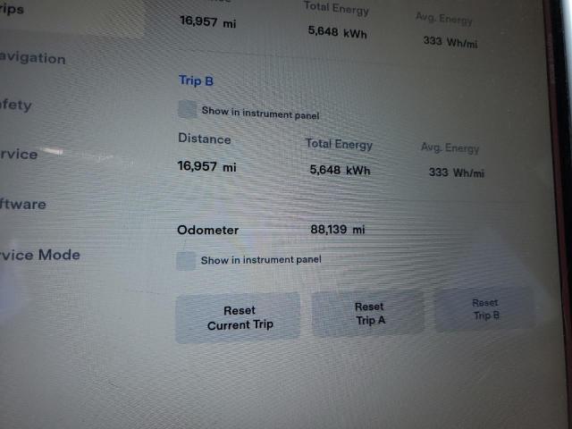 5YJSA1E20HF233198 - 2017 TESLA MODEL S შავი ფოტო 9