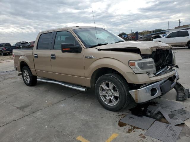 1FTFW1CF9EKD09587 - 2014 FORD F150 SUPERCREW BEIGE photo 4