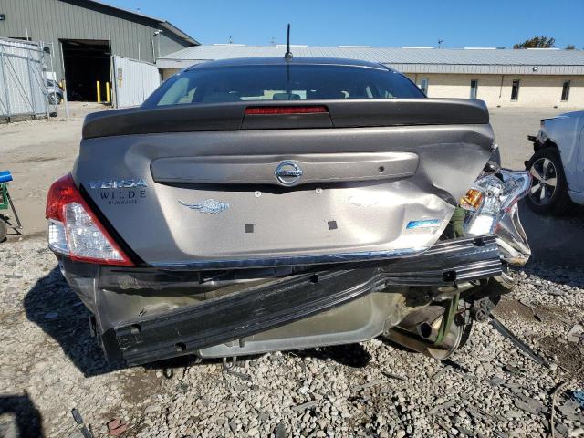 3N1CN7AP3GL876533 - 2016 NISSAN VERSA S GRAY photo 6