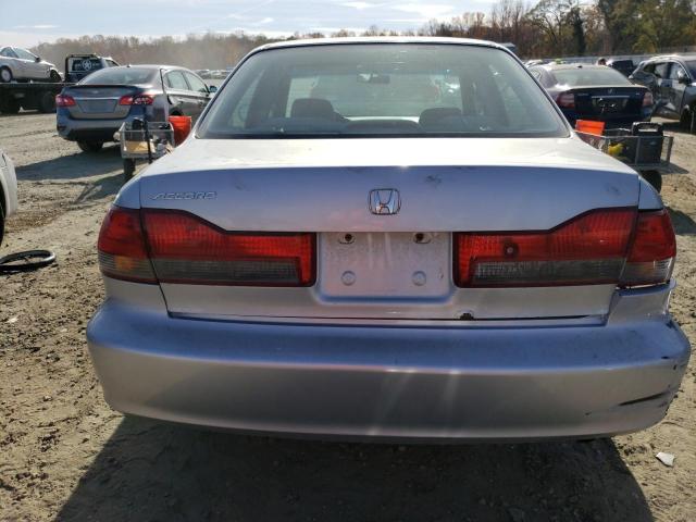 1HGCF86681A055959 - 2001 HONDA ACCORD VALUE SILVER photo 6