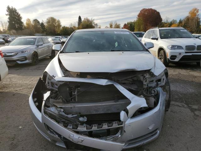 1G1ZC5EB4A4150251 - 2010 CHEVROLET MALIBU 1LT 银色 照片 5