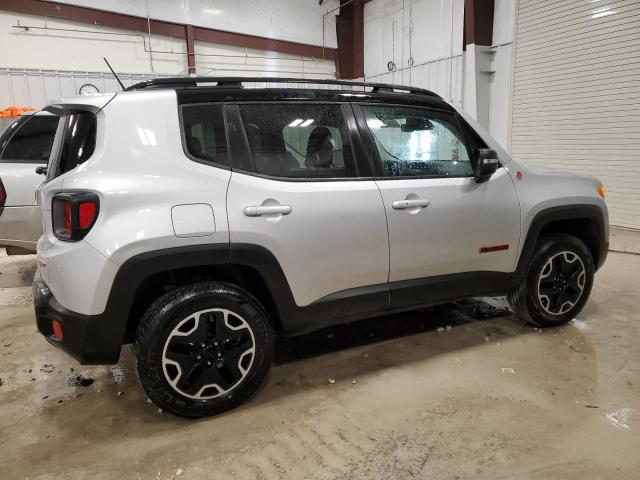 ZACCJBCBXHPF87994 - 2017 JEEP RENEGADE TRAILHAWK SILVER photo 3