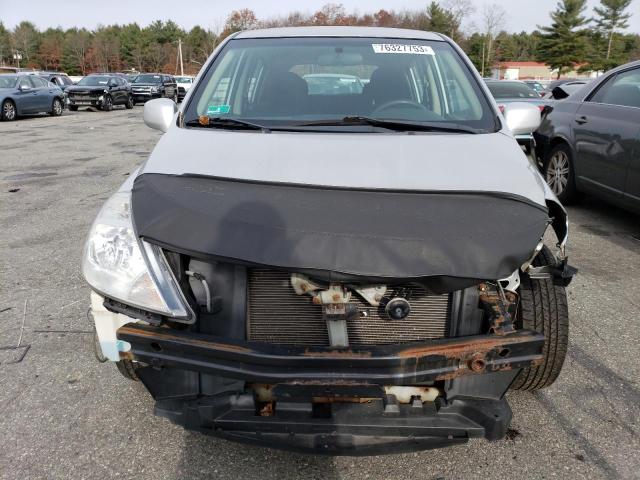 3N1BC1CP9AL445892 - 2010 NISSAN VERSA S SILVER photo 5