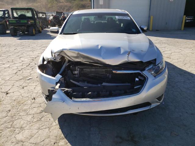 1FAHP2E89HG127623 - 2017 FORD TAURUS SEL SILVER photo 5