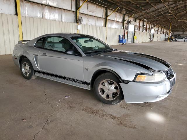 1FAFP404XXF188104 - 1999 FORD MUSTANG SILVER photo 4