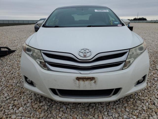 4T3ZK3BB1DU057004 - 2013 TOYOTA VENZA LE WHITE photo 5