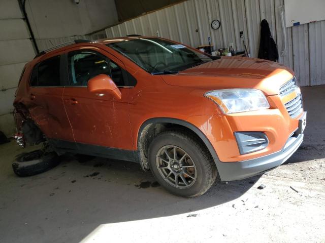 KL7CJRSBXFB060911 - 2015 CHEVROLET TRAX 1LT ORANGE photo 4