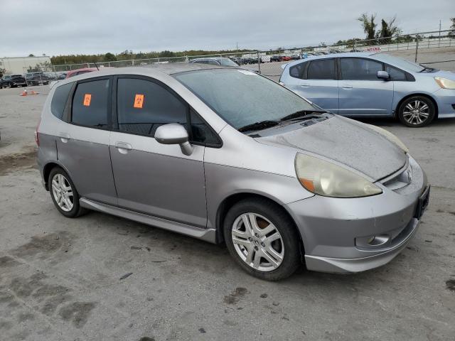 JHMGD38647S026658 - 2007 HONDA FIT S ვერცხლისფერი ფოტო 4