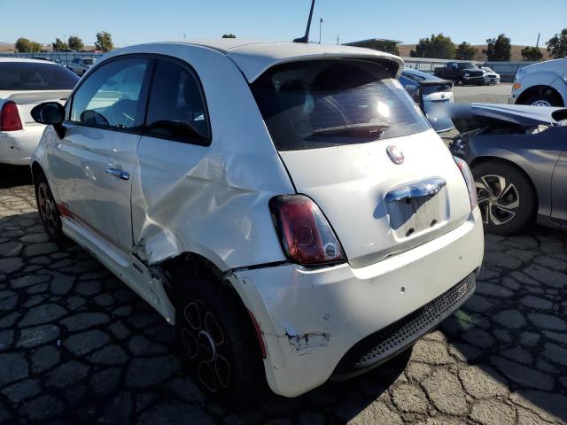 3C3CFFGE2ET173064 - 2014 FIAT 500 ELECTRIC WHITE photo 2