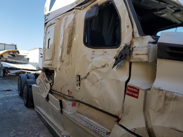 1FUJHHDR0NLNB1433 - 2022 FREIGHTLINER CASCADIA 1 WHITE photo 9