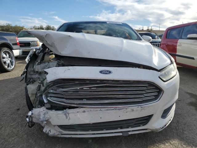 3FA6P0H73DR237052 - 2013 FORD FUSION SE WHITE photo 5