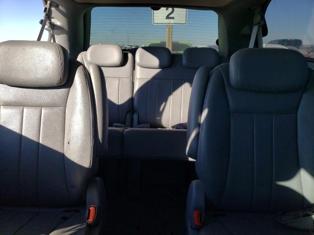 2C4GP54L75R213245 - 2005 CHRYSLER TOWN & COU TOURING WHITE photo 10