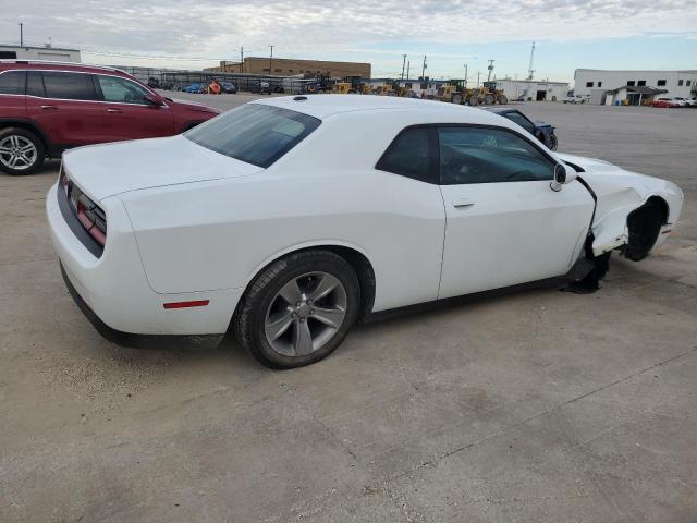 2C3CDZAG0FH706962 - 2015 DODGE CHALLENGER SXT WHITE photo 3