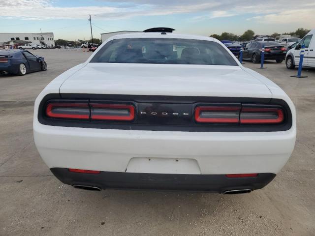 2C3CDZAG0FH706962 - 2015 DODGE CHALLENGER SXT WHITE photo 6