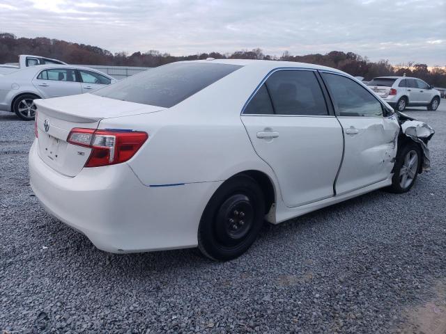 4T1BF1FK8EU460962 - 2014 TOYOTA CAMRY L WHITE photo 3