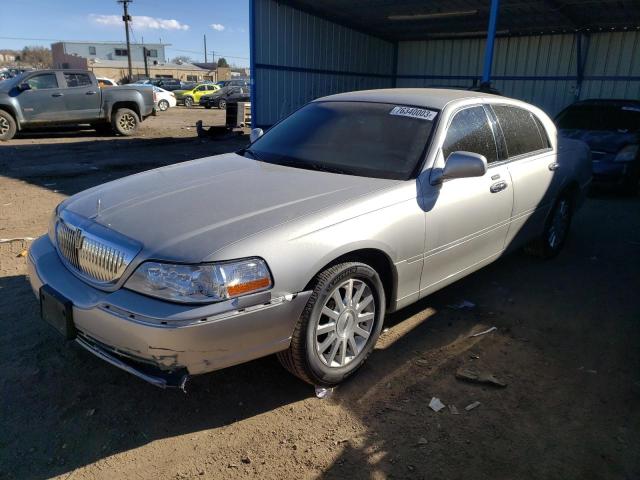 1LNHM81V17Y628950 - 2007 LINCOLN TOWN CAR SIGNATURE SILVER photo 1