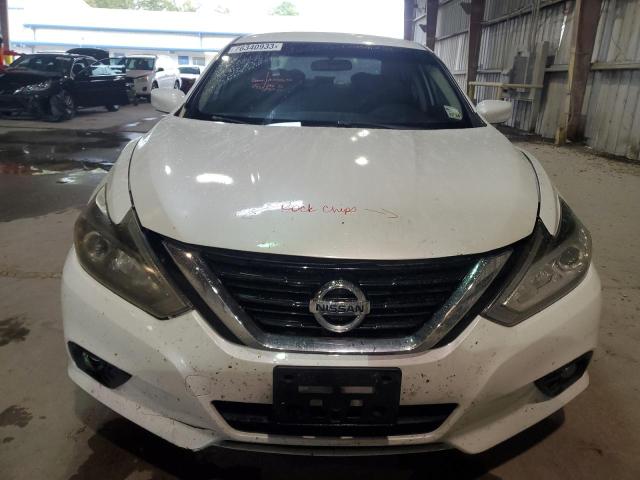 1N4AL3AP8GC213639 - 2016 NISSAN ALTIMA 2.5 WHITE photo 5