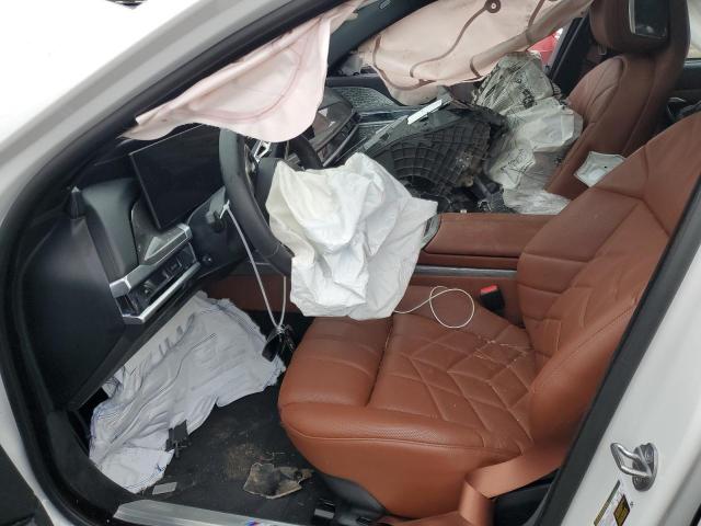 WBY53EJ0XPCL69979 - 2023 BMW I7 XDRIVE60 WHITE photo 7