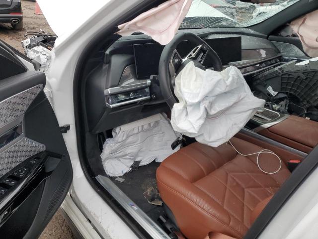 WBY53EJ0XPCL69979 - 2023 BMW I7 XDRIVE60 WHITE photo 8