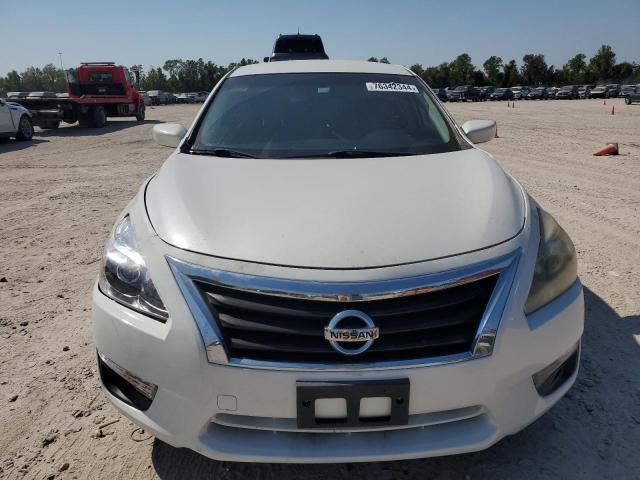 1N4AL3AP9FN871196 - 2015 NISSAN ALTIMA 2.5 WHITE photo 5