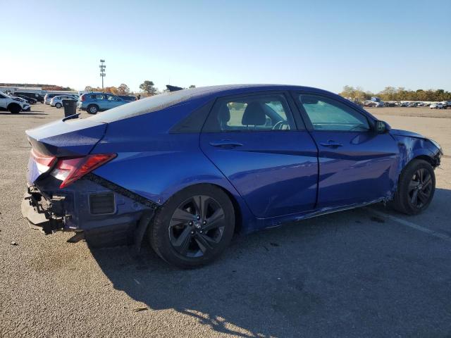 5NPLM4AG9MH013200 - 2021 HYUNDAI ELANTRA SEL BLUE photo 3