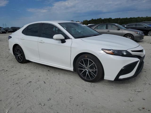 4T1T11AK6PU766233 - 2023 TOYOTA CAMRY SE NIGHT SHADE WHITE photo 4