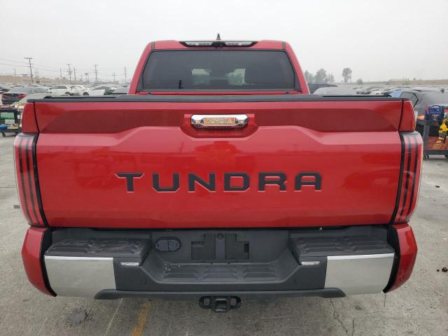 5TFJA5AB4NX015453 - 2022 TOYOTA TUNDRA CREWMAX LIMITED RED photo 6