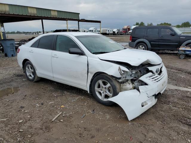 4T4BE46K88R023249 - 2008 TOYOTA CAMRY CE WHITE photo 4