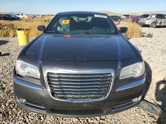 2C3CCAAG5DH588490 - 2013 CHRYSLER 300 GRAY photo 5