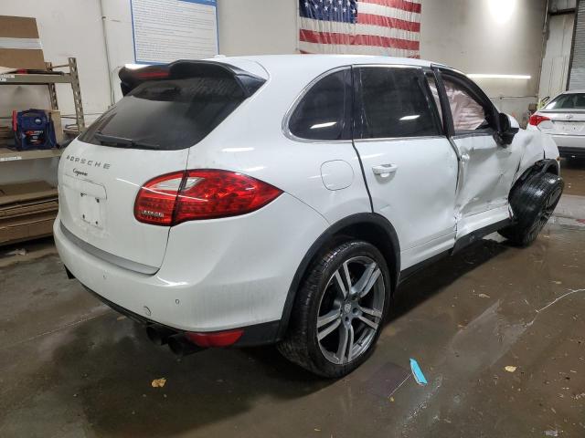 WP1AF2A2XELA82127 - 2014 PORSCHE CAYENNE WHITE photo 3