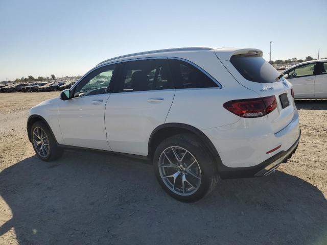 W1N0G8EB4LF853404 - 2020 MERCEDES-BENZ GLC 300 4MATIC WHITE photo 2