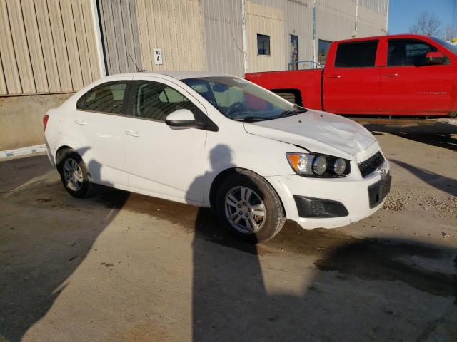 1G1JC5SB4F4179340 - 2015 CHEVROLET SONIC LT WHITE photo 4