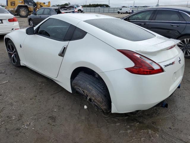 JN1AZ4EH7JM571367 - 2018 NISSAN 370Z BASE WHITE photo 2