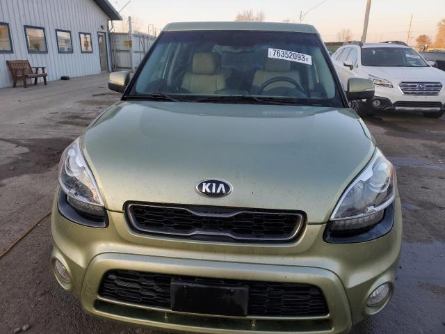 KNDJT2A62D7525472 - 2013 KIA SOUL + GREEN photo 5