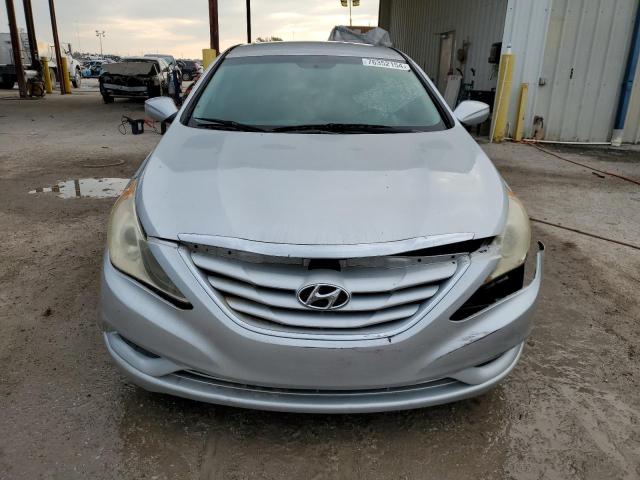 5NPEB4AC5BH189251 - 2011 HYUNDAI SONATA GLS SILVER photo 5