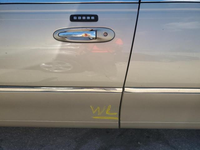 1LNHM81W64Y663634 - 2004 LINCOLN TOWN CAR EXECUTIVE TAN photo 12