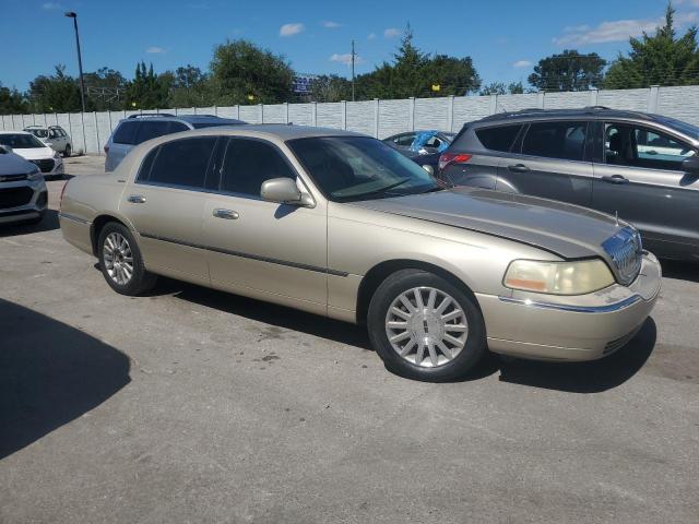 1LNHM81W64Y663634 - 2004 LINCOLN TOWN CAR EXECUTIVE TAN photo 4
