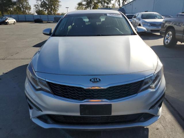 5XXGT4L33KG327416 - 2019 KIA OPTIMA LX SILVER photo 5