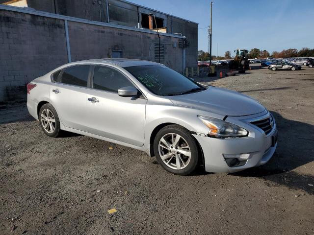 1N4AL3AP1FC175234 - 2015 NISSAN ALTIMA 2.5 SILVER photo 4